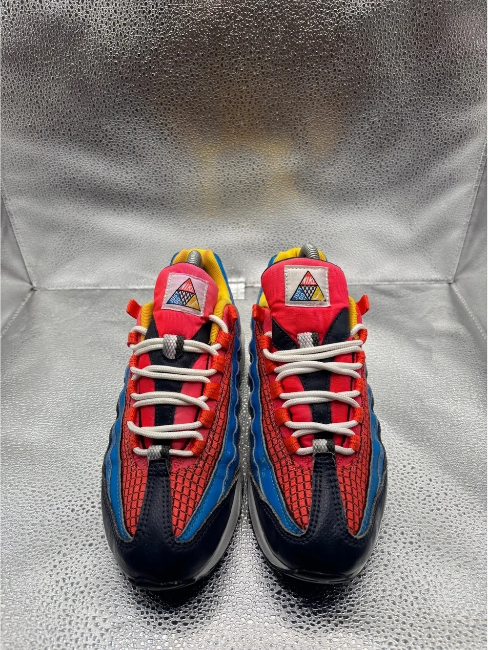 Nike air max 95 now GS crimson